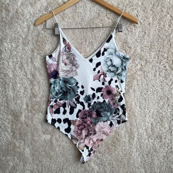 gaze Bodysuit Womens Size S White Floral Tank Top - Picture 6 of 6